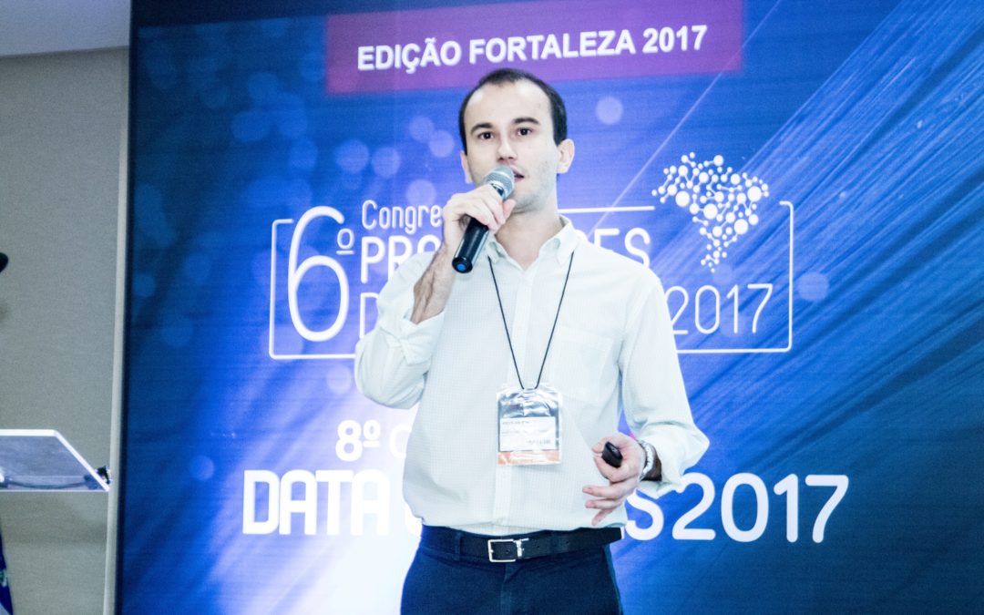 Prof. Nicolas Bueno palestra no 6º Congresso de Provedores de Internet RTI em Fortaleza